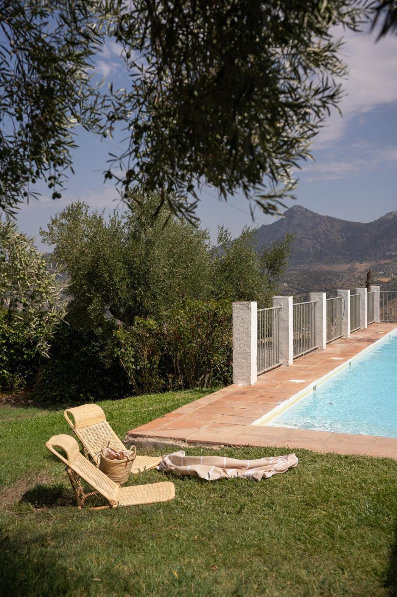 Finca Luca Oliva Zahara De La Sierra Εξωτερικό φωτογραφία
