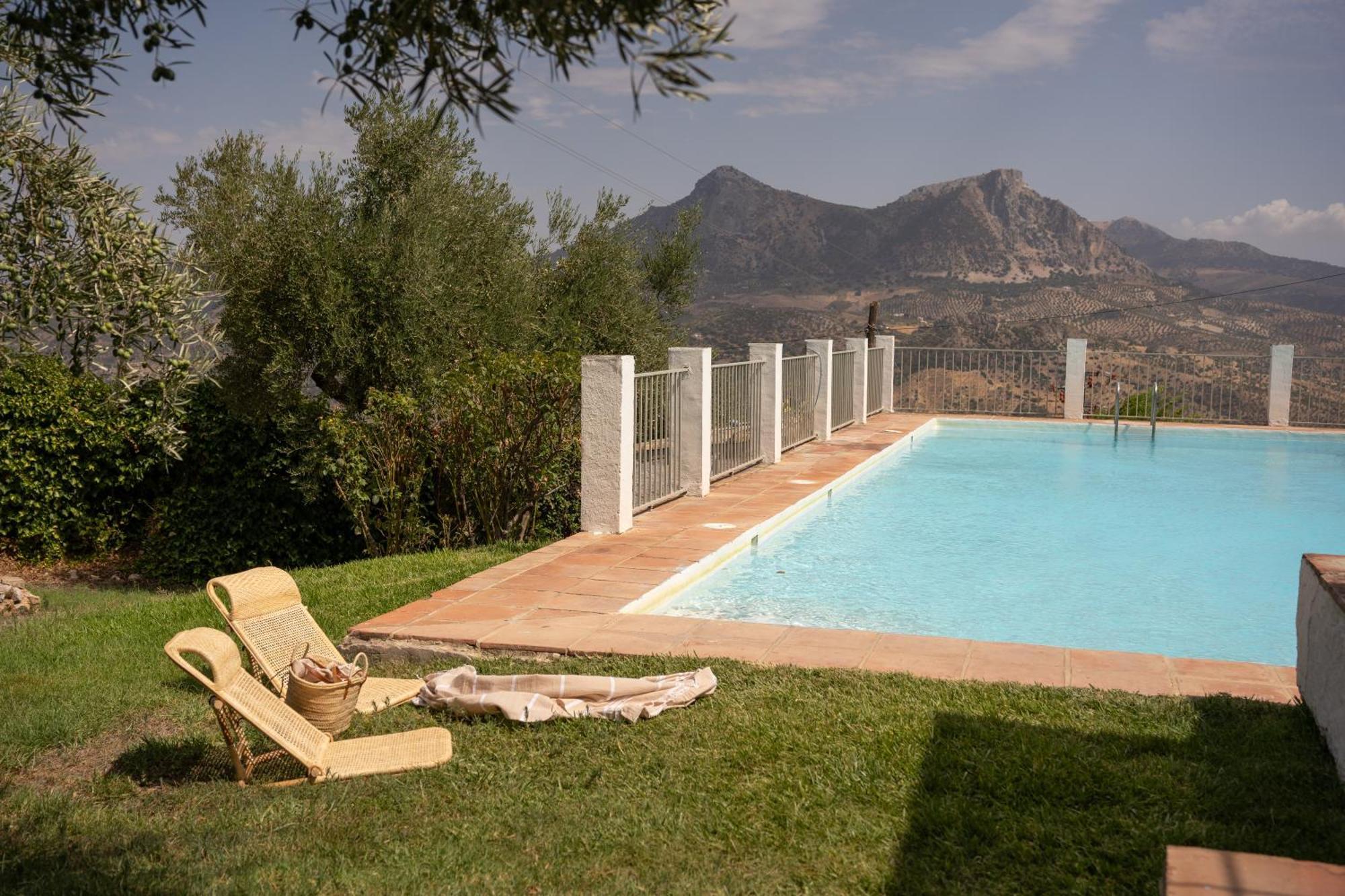 Finca Luca Oliva Zahara De La Sierra Εξωτερικό φωτογραφία